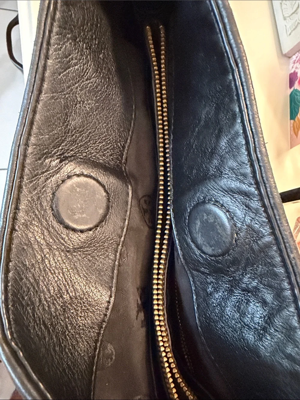 Tory Burch Black Quilted Chain-Handle Shoulder Bag - Picture 16 of 17